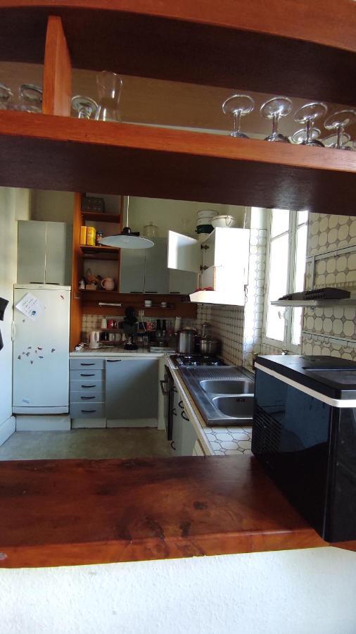 Grande maison ancienne simple et spacieuse. Vichy Extérieur photo