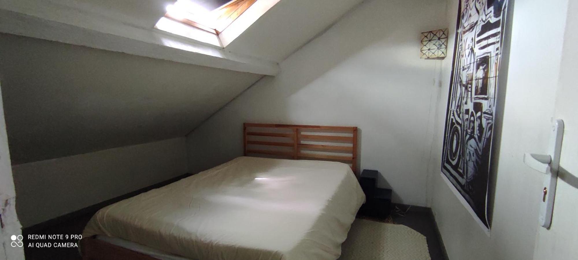 Grande maison ancienne simple et spacieuse. Vichy Extérieur photo