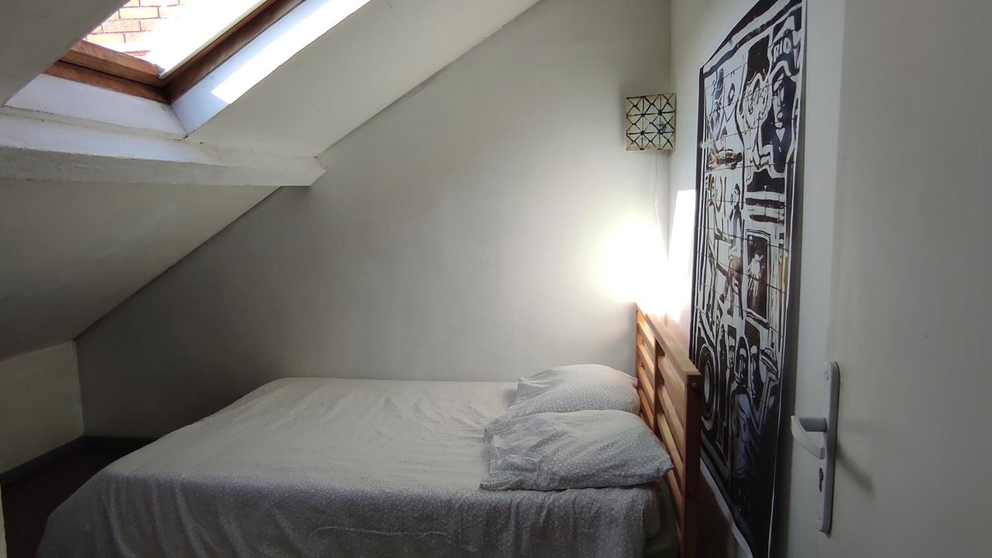 Grande maison ancienne simple et spacieuse. Vichy Extérieur photo