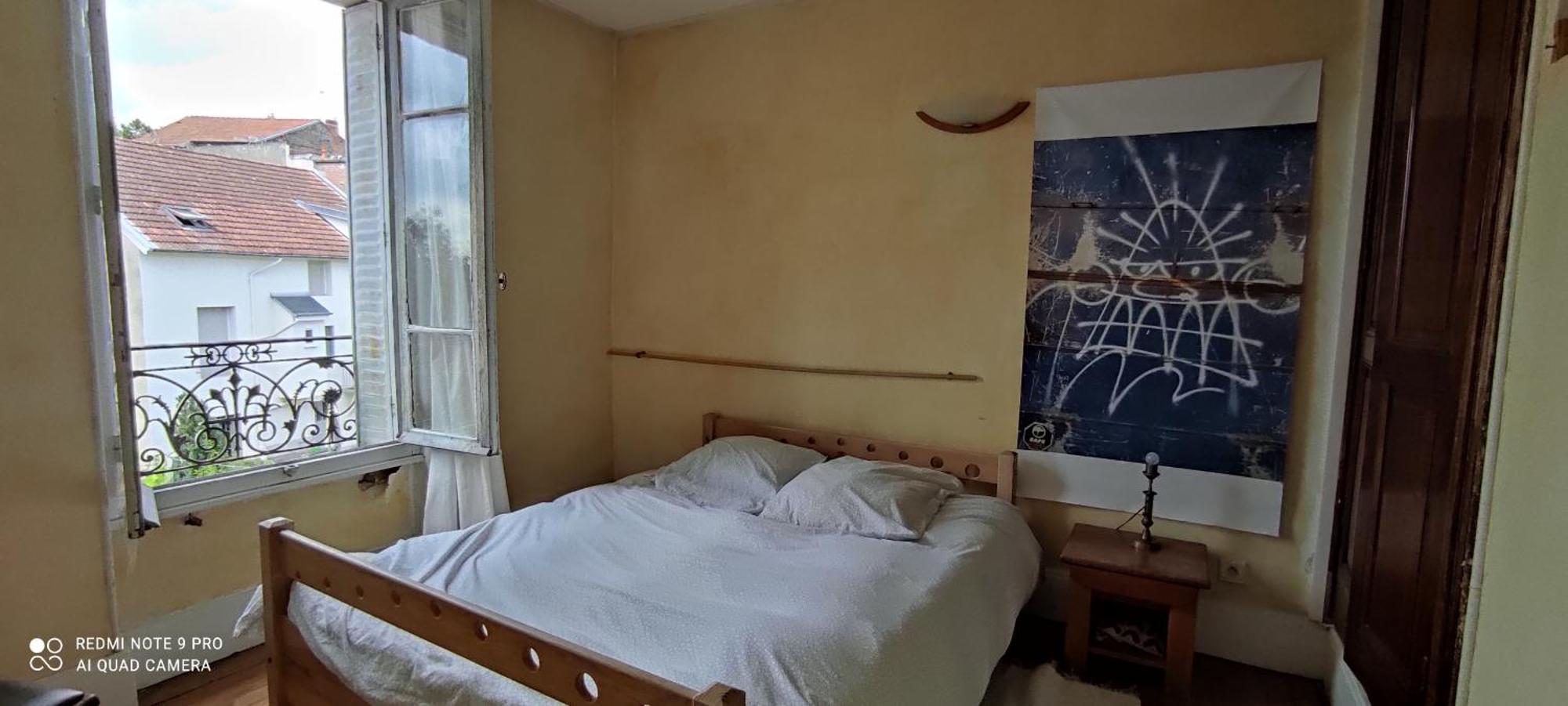 Grande maison ancienne simple et spacieuse. Vichy Extérieur photo